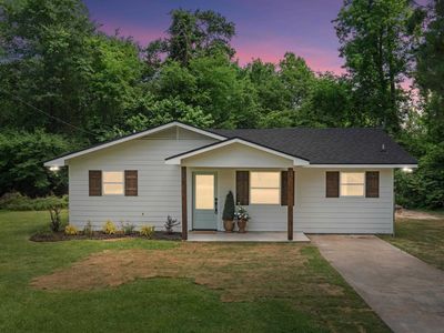 480 Ellis Dr