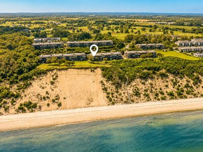 401 Fox Hill Drive #401
