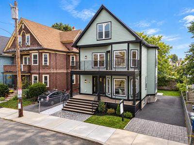 41 Rogers Ave
