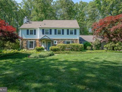 734 Woodcrest Rd