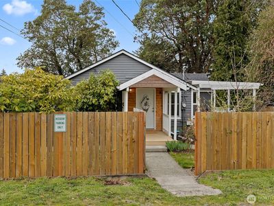 10717 19th Avenue SW