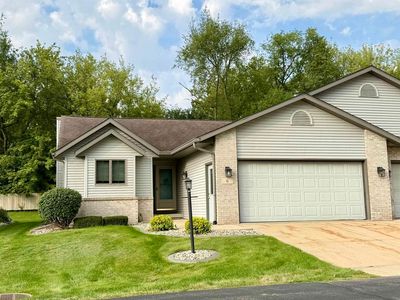 6 Village Homes Dr