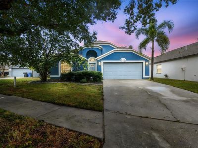 7608 Hampshire Garden Pl