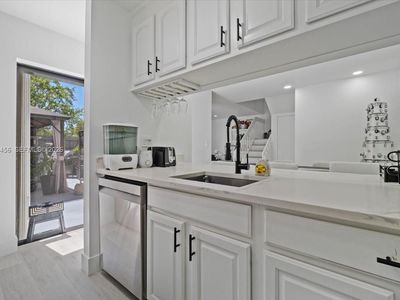 3627 Cocoplum Cir #34114