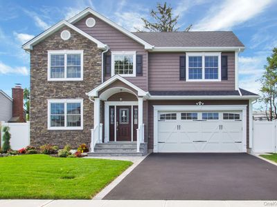 17 Vera Avenue