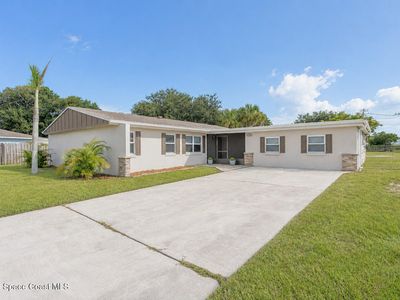 1003 Botany Ln