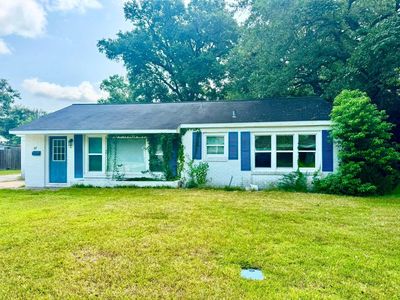112 Cravens Dr