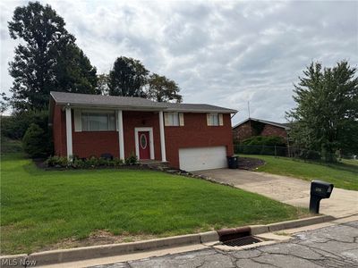 3218 Saint Charles Dr