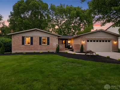 Property at 199 Finsbury Ln, Troy, OH