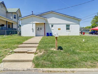 300 W Chilhowie Ave