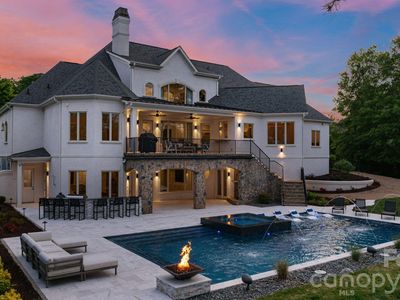 114 Cape Cod Way