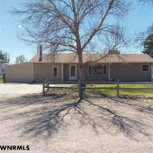 Property at 2410 Country Ln, Scottsbluff, NE