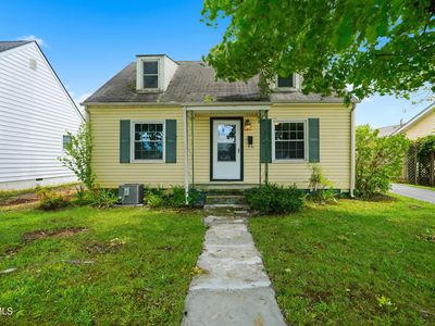 Property at 2004 Euclid Ave, Bristol, VA