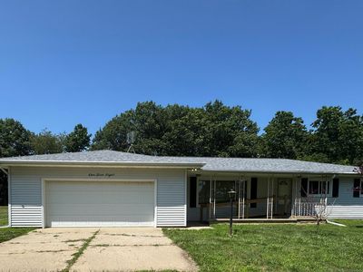 158 W Henderson Rd