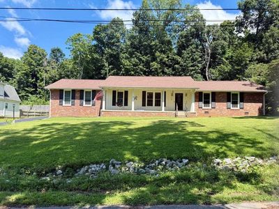 265 W Windsor Cir
