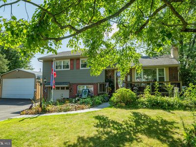 Property at 3 Haycock Dr, Kintnersville, PA
