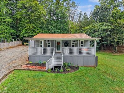 390 Woodhaven Shores Dr