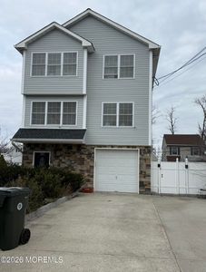 133 7th Street