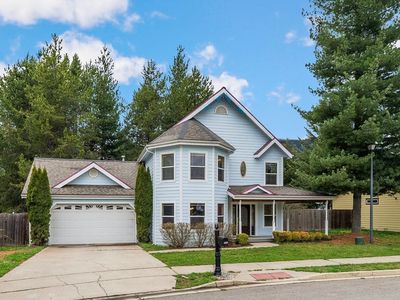 3009 Kelrose Ln