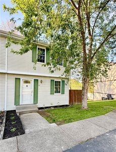312 Parkwood Dr