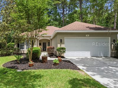 366 Hampton Pl