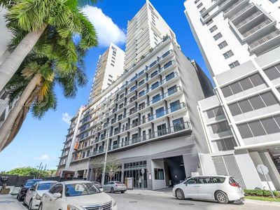 229 SW 9th St #508