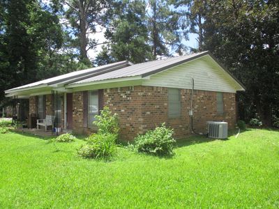271 E Valley Dr