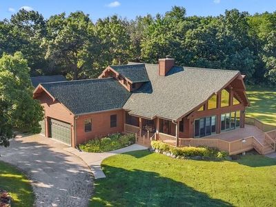 S103W36615 County Road LO