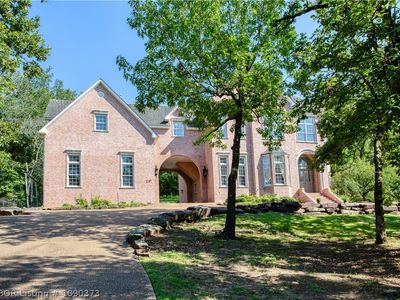 4707 Oak Hollow Ln
