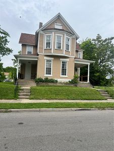 223-225 Edgewood Ave