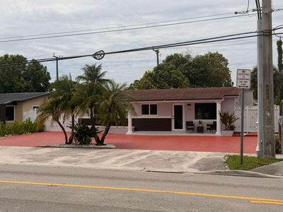 1450 W 37th Street