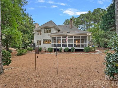 176 Yadkin Fls