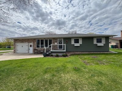 Property at 906 Willow Ave, Marshall, MN