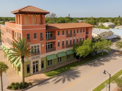 101 SE Ocean Boulevard #304