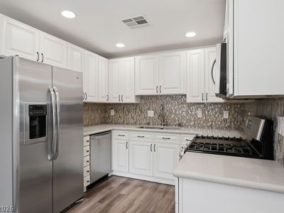 424 Pine Haven St APT 106