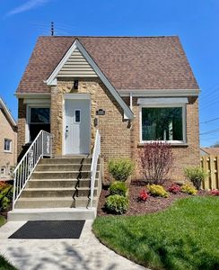 3335 Sunnyside Ave