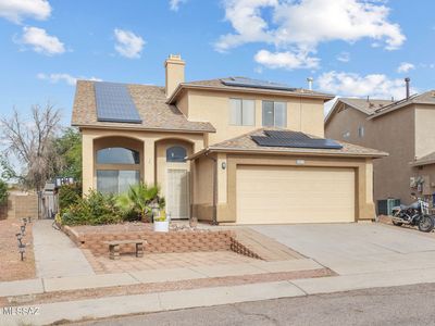 8805 E Lions Spring Pl