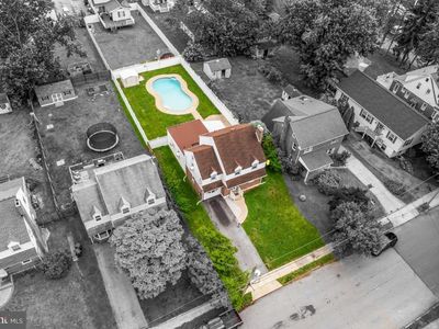 309 Hastings Ave