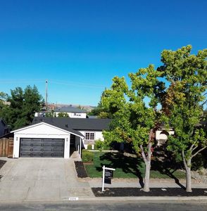 5876 Embee Dr