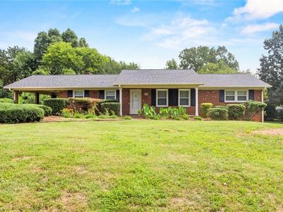 229 Farmbrooke Ln