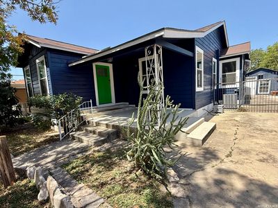 1407 Steves