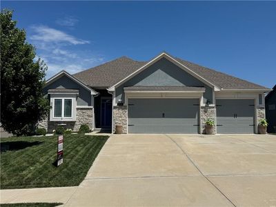8126 NW 90th Ter