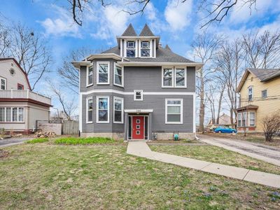 1140 East Johnson Street