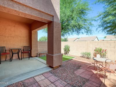1404 W WEATHERBY Way