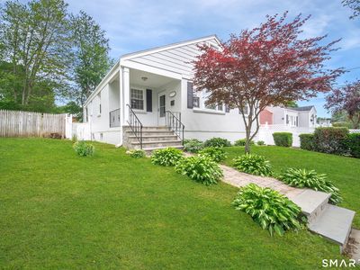 43 Breyer Avenue