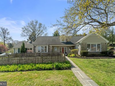 100 Edgewood Dr