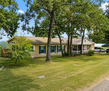 400 Dogwood St