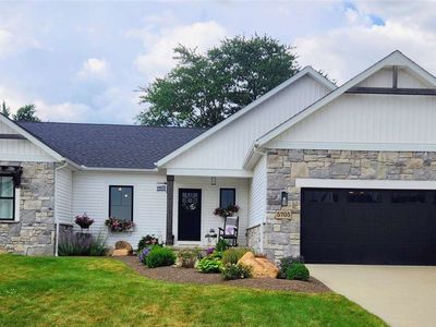 5705 Shadow Ridge Cir NW