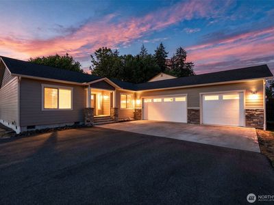 1790 Westside Court