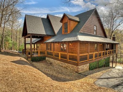 115 Coldwater Creek Dr